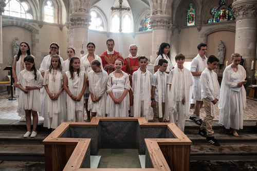 Les 16 nouveaux baptisés