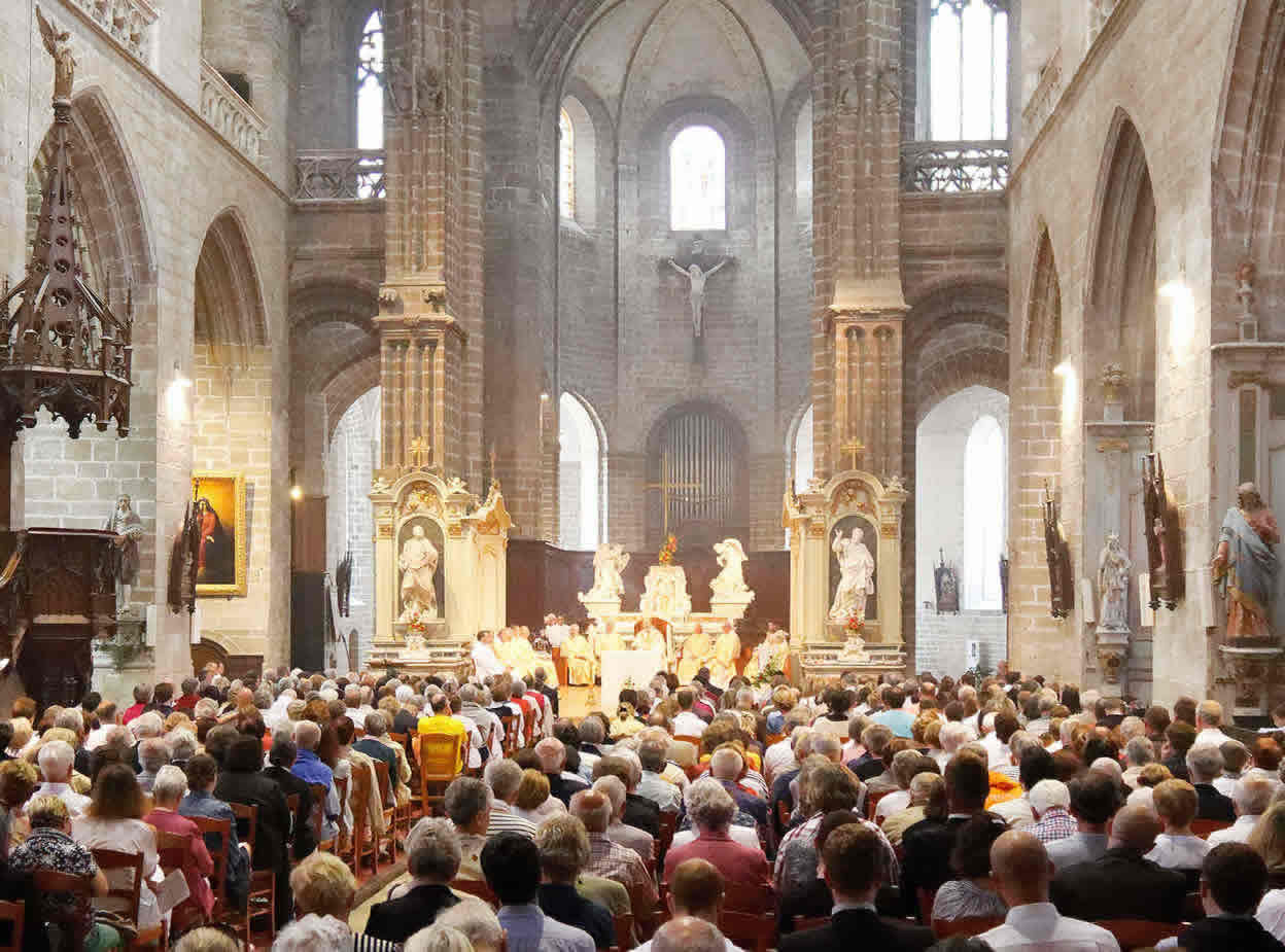 Célébration cathédrale