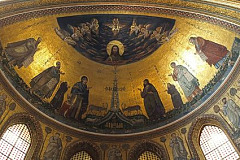 Mosaïques de l’abside de la basilique du Latran (Wikipédia).