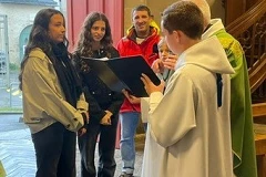 engagement des servants et servantes en liturgie